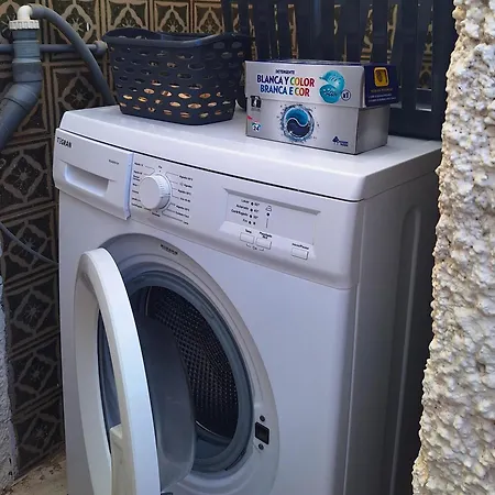 Con Piscina Privada De 2 Dormitorios, Terrazas, Jardin Y Barbacoa - Casa Momo