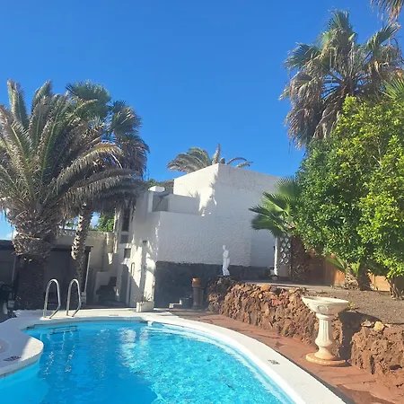 Casa vacanze Con Piscina Privada De 2 Dormitorios, Terrazas, Jardin Y Barbacoa - Casa Momo Poris de Abona