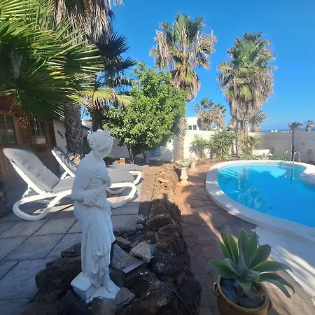 Con Piscina Privada De 2 Dormitorios, Terrazas, Jardin Y Barbacoa - Casa Momo Casa vacanze *