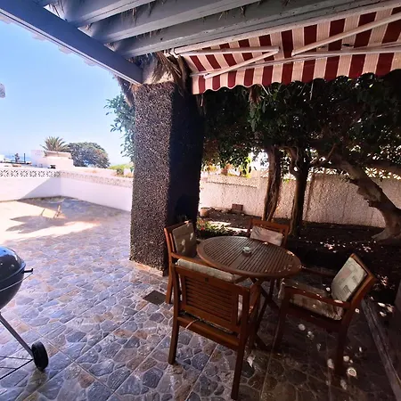 Con Piscina Privada De 2 Dormitorios, Terrazas, Jardin Y Barbacoa - Casa Momo Feriehus Poris de Abona